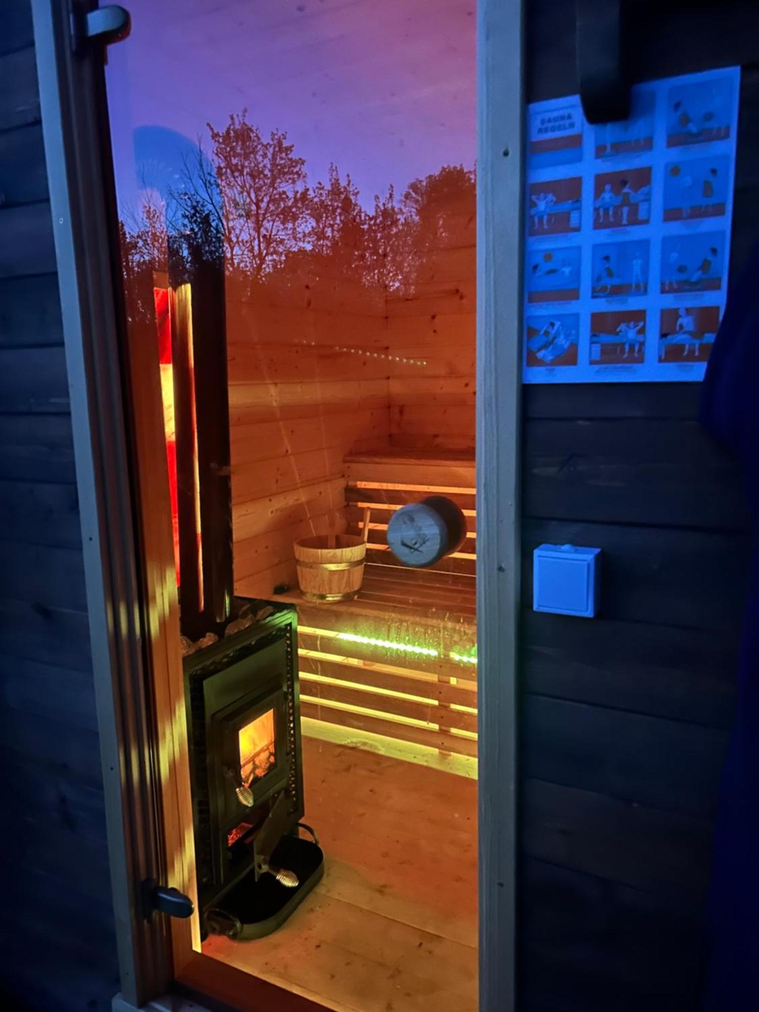Small Apartment In Breb S Cosy Barn Exterior foto